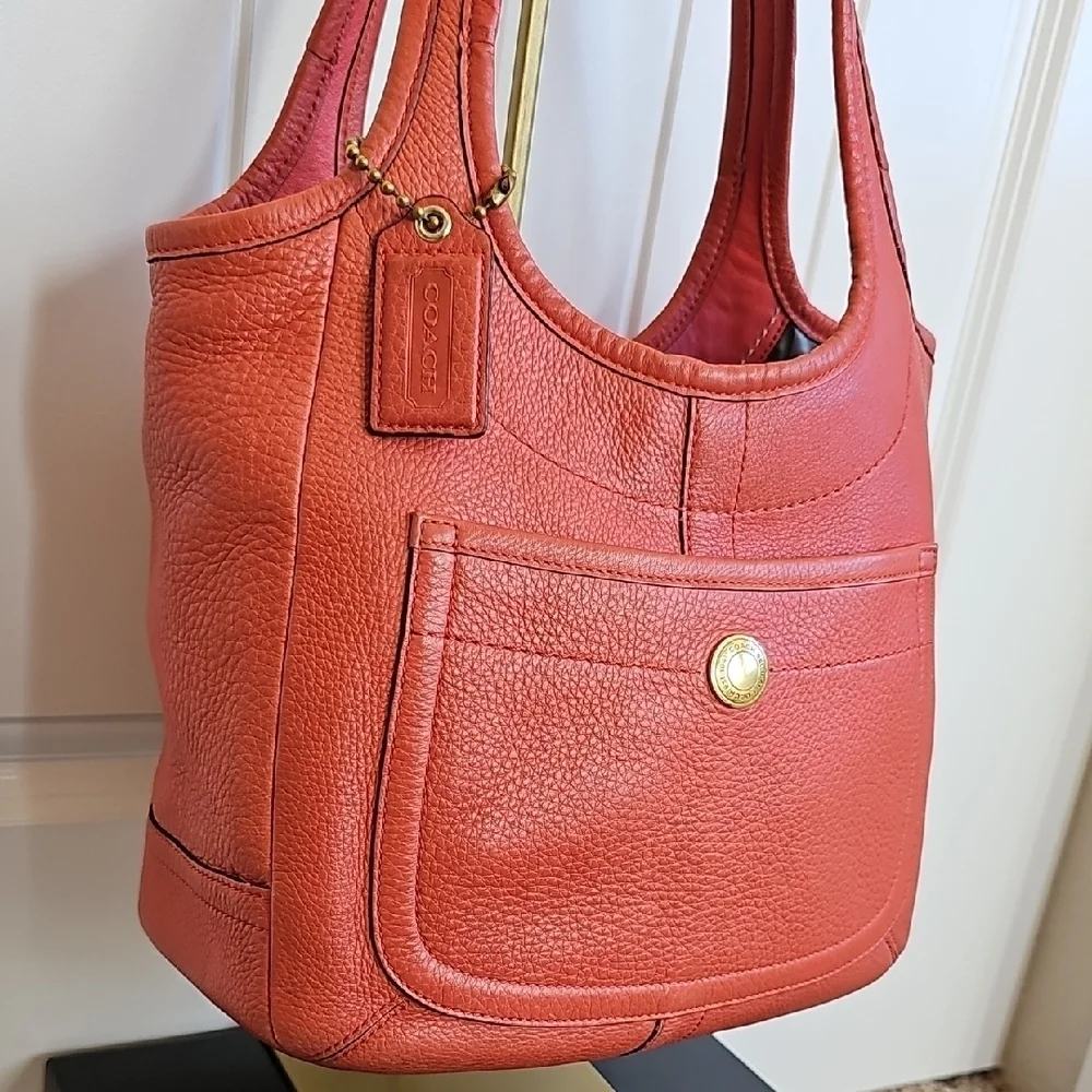 Coach Legacy Lining Ergo Coral 2007 Shoulder Bag EUC